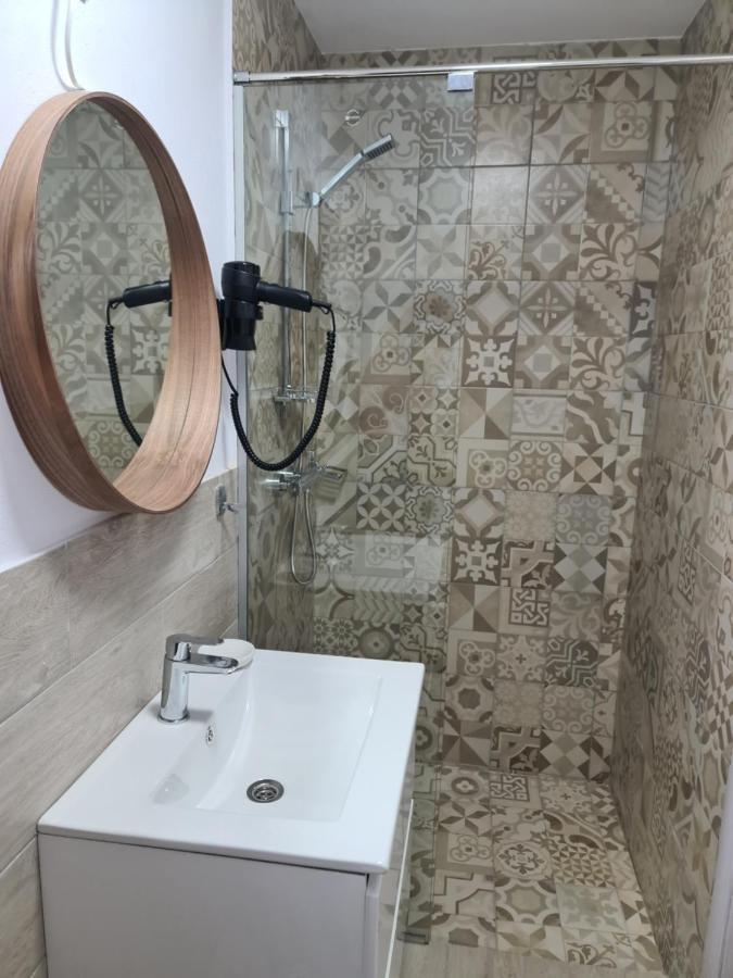 Urbanist Guest House Călimăneşti Екстериор снимка