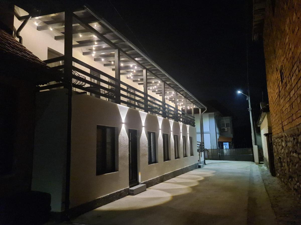 Urbanist Guest House Călimăneşti Екстериор снимка