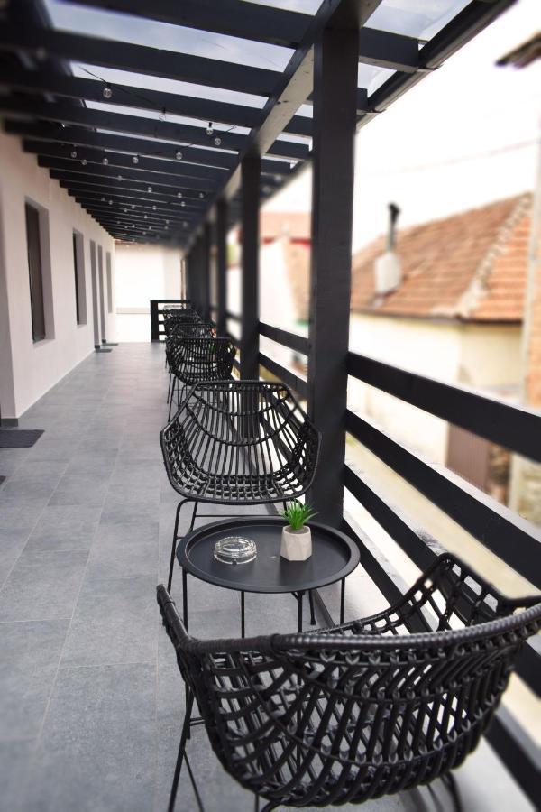 Urbanist Guest House Călimăneşti Екстериор снимка